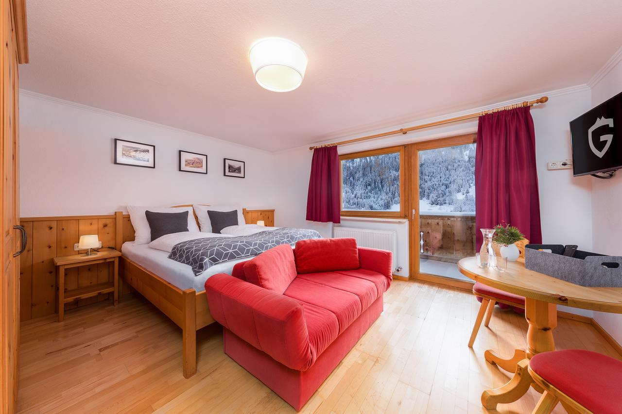 Haus Gollas Σανκτ Αντόν αμ Άλμπεργκ Εξωτερικό φωτογραφία